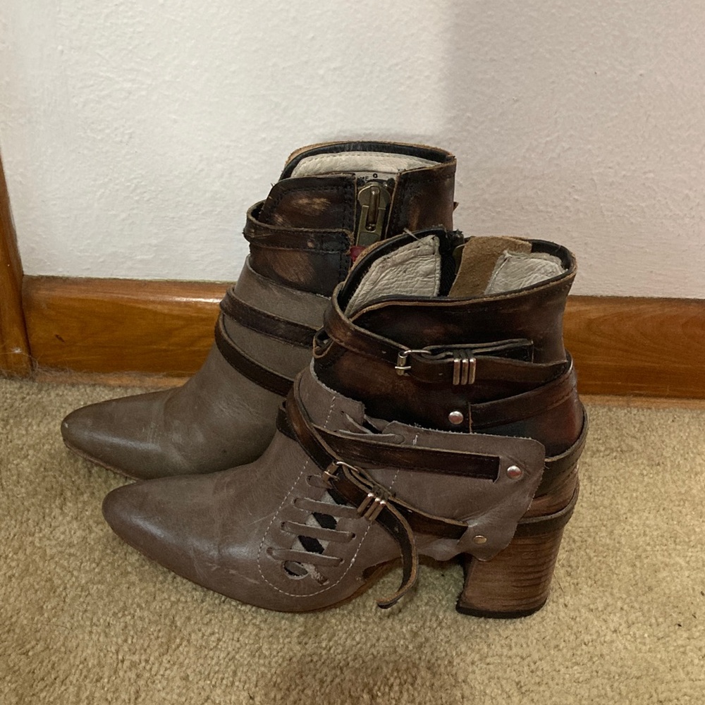 Freebird by Steven Jerome Ankle Boots Size 9 - Picture 3 of 6